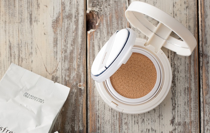 Phấn nước Innisfree Long Wear Cushion SPF 50, PA++++