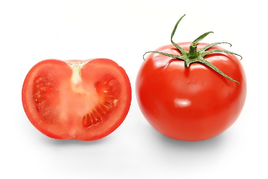 Cà chua chứa nhiều vitamin cần thiết với làn da