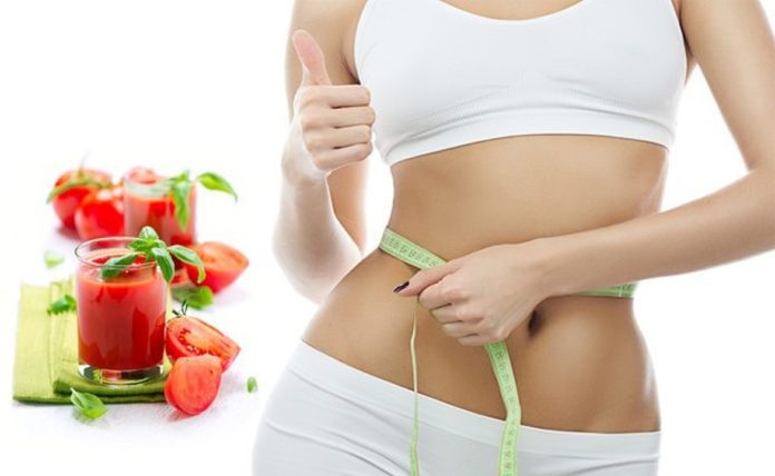 Uống nước ép cà chua giúp da căng mịn và giảm cân
